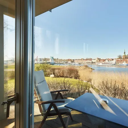 Lotsenhaus 12 * Kappeln